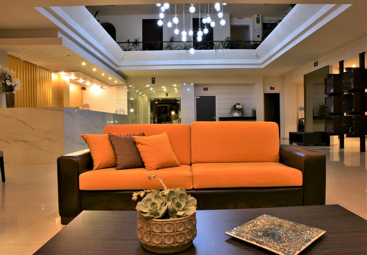 Eurohotel Theo Hotel Agia Marina Dış mekan fotoğraf